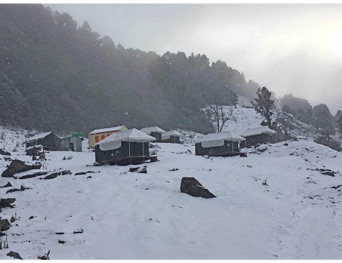 Chopta Wildlife Camps Resorts, Chopta Екстер'єр фото